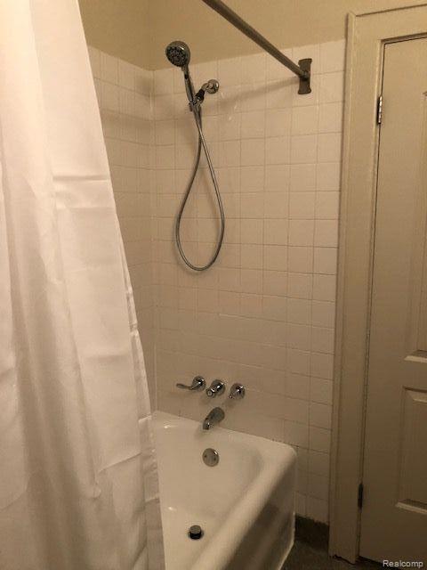 808 East Eleven Mile Road Royal Oak, MI 48067 - Photo 9 of 11