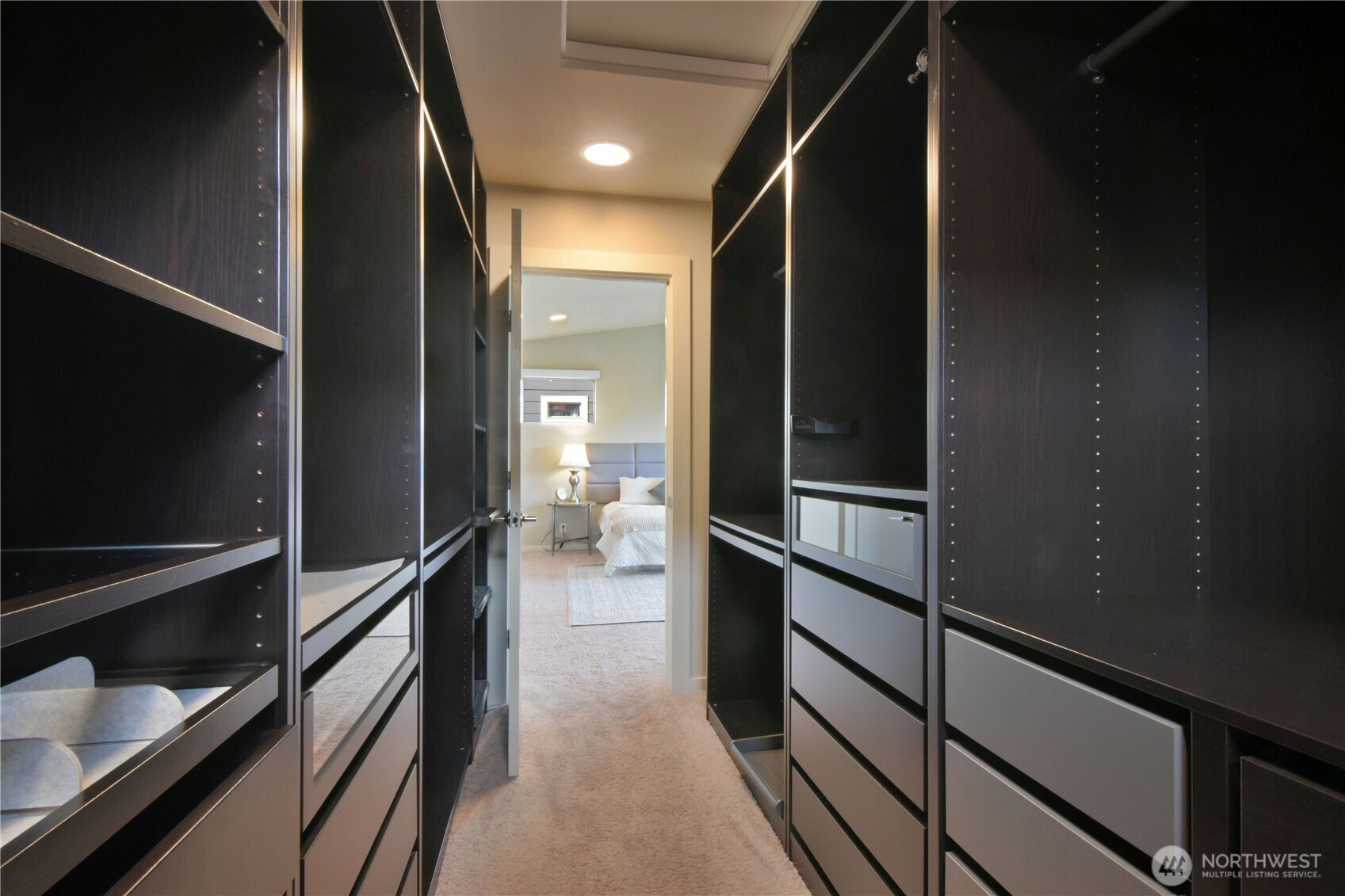 218 Southwest 96th Lane Seattle, WA 98106 - Photo 17 of 27