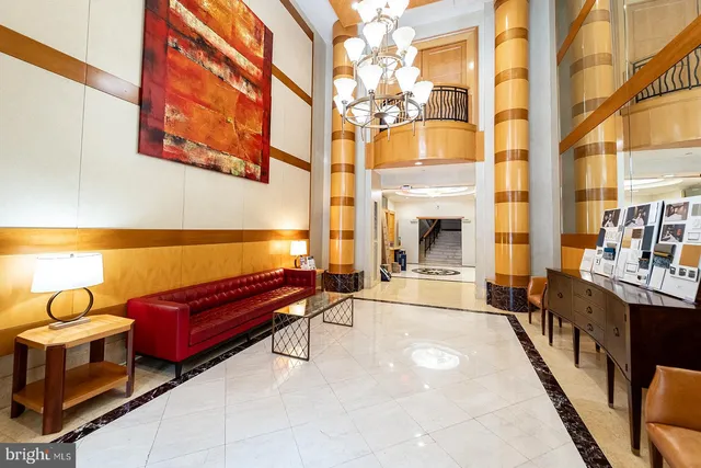 a view of entryway front of house