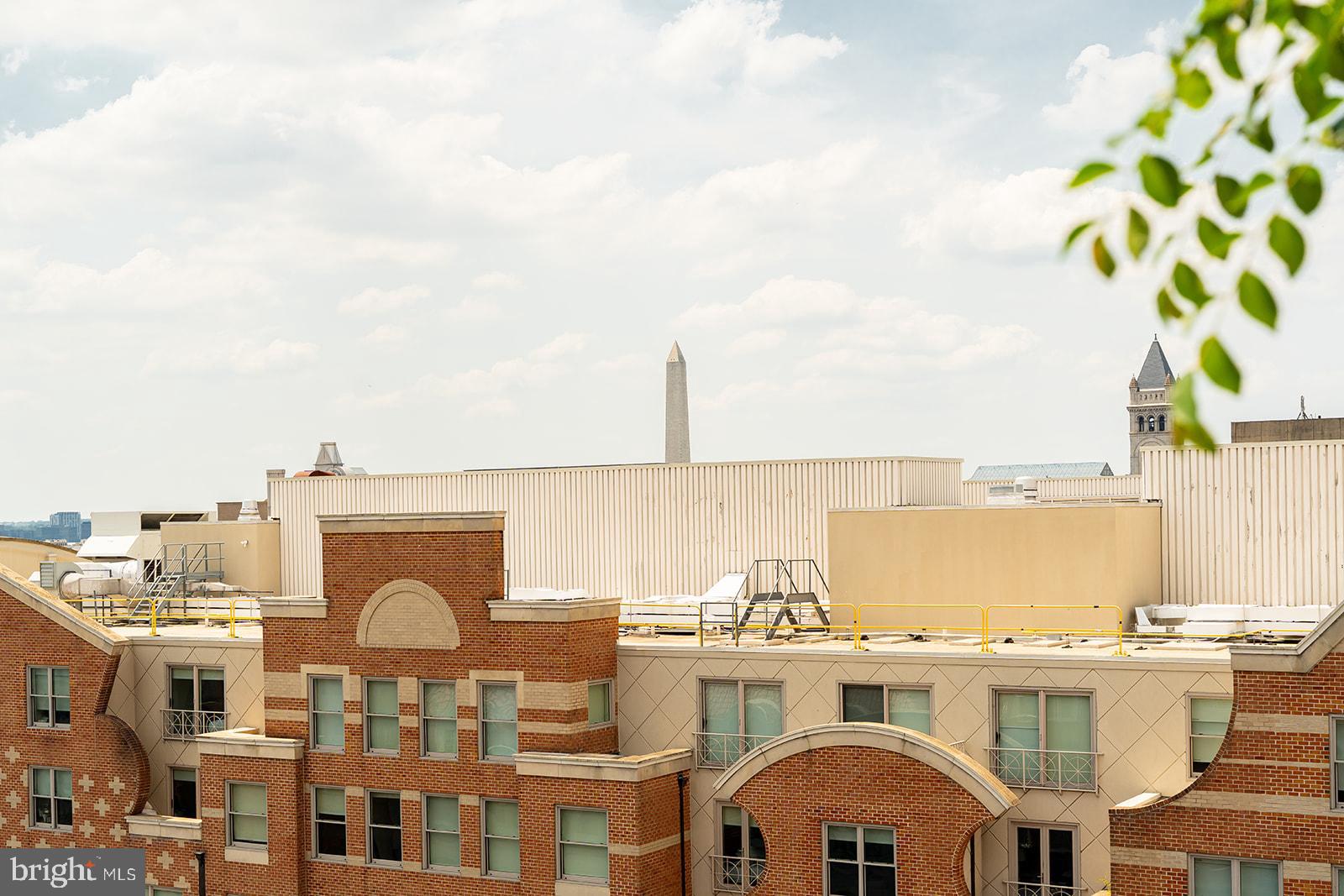 631 D Street Northwest, Unit 1231 Washington, DC 20004 - Photo 29 of 32 a view of city with ocean