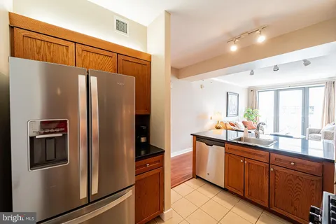 $475,000 | 631 D Street Northwest, Unit 1231, Washington, DC 20004