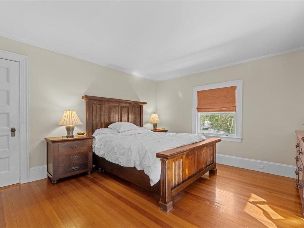 40 Chestnut Street Wellesley, MA 02481 - Photo 21 of 42