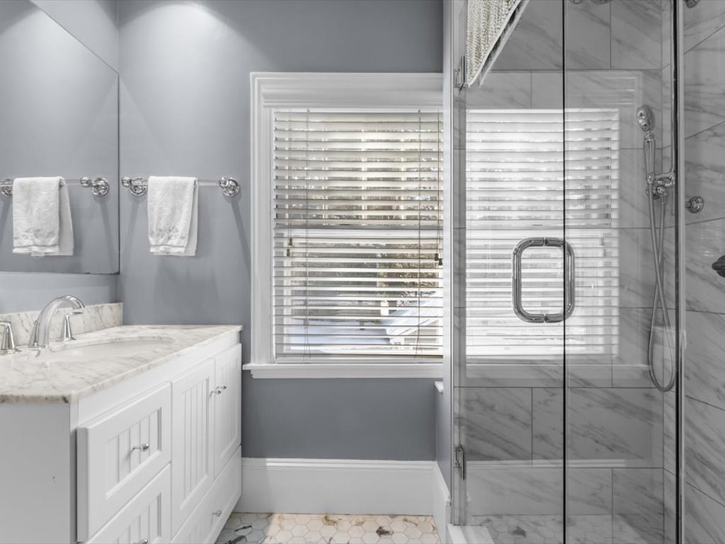 40 Chestnut Street Wellesley, MA 02481 - Photo 27 of 42