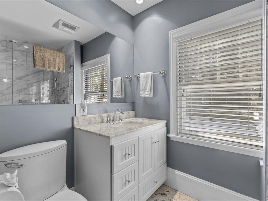 40 Chestnut Street Wellesley, MA 02481 - Photo 28 of 42