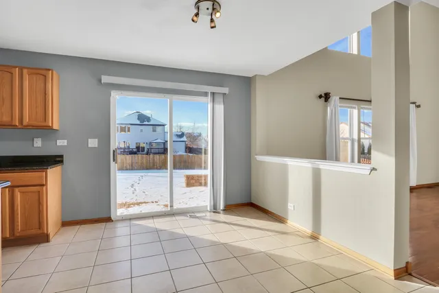 $440,000 | 1122 Waverly Drive, Lake Villa, IL 60046