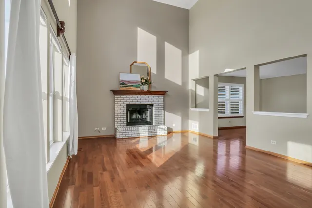 $440,000 | 1122 Waverly Drive, Lake Villa, IL 60046