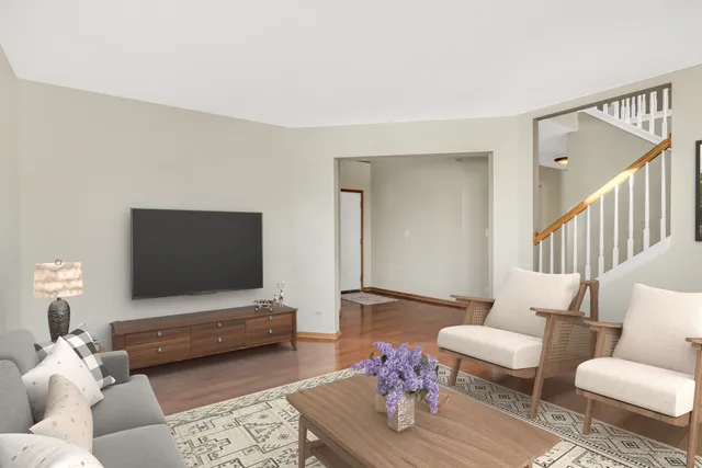 $440,000 | 1122 Waverly Drive, Lake Villa, IL 60046