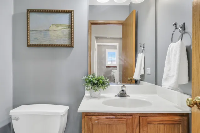 $440,000 | 1122 Waverly Drive, Lake Villa, IL 60046