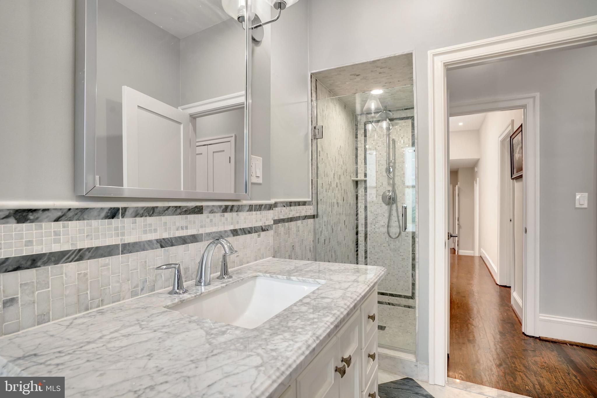 1513 Corcoran Street Northwest Washington, DC 20009 - Photo 17 of 34