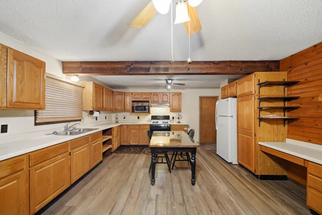 $209,000 | 513 1st Avenue, Dixon, IL 61021