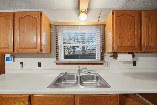 $209,000 | 513 1st Avenue, Dixon, IL 61021