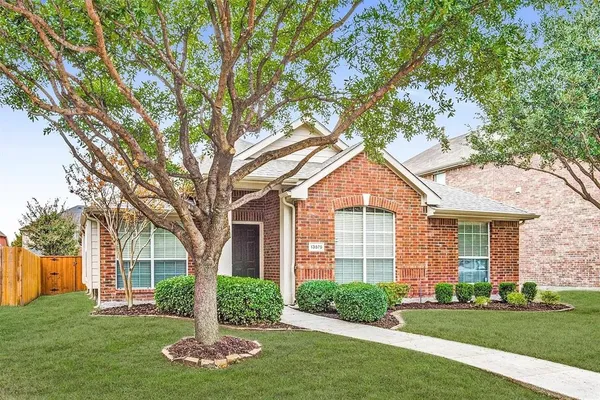 $2,400 | 13575 Valley Mills Drive, Frisco, TX 75033