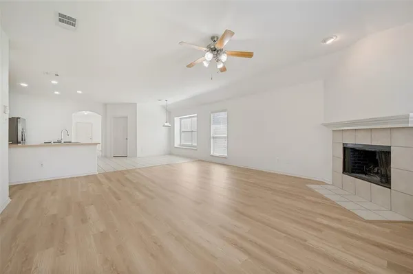 $2,400 | 13575 Valley Mills Drive, Frisco, TX 75033