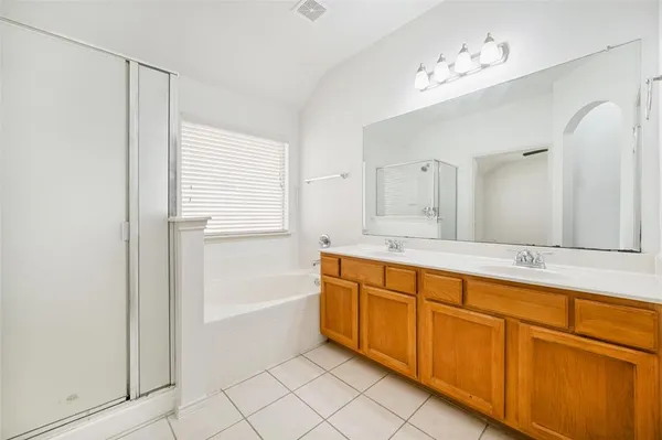 $2,400 | 13575 Valley Mills Drive, Frisco, TX 75033