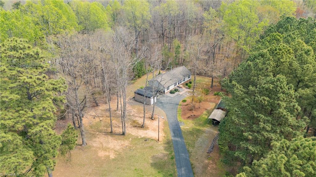 8734 Fulp Road Stokesdale, NC 27357 - Photo 4 of 28