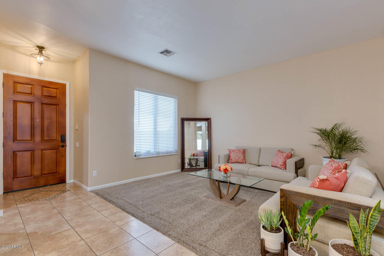2107 North Rascon Loop Phoenix, AZ 85037 - Photo 10 of 54 11-Rascon
