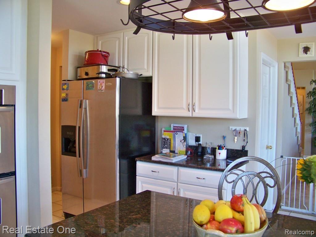 3208 North Tipsico Lake Road Hartland, MI 48353 - Photo 42 of 87 074.jpg