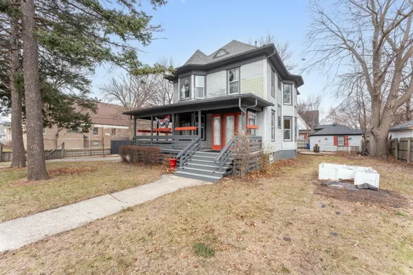 $314,900 | 1922 60th Street, Kenosha, WI 53140