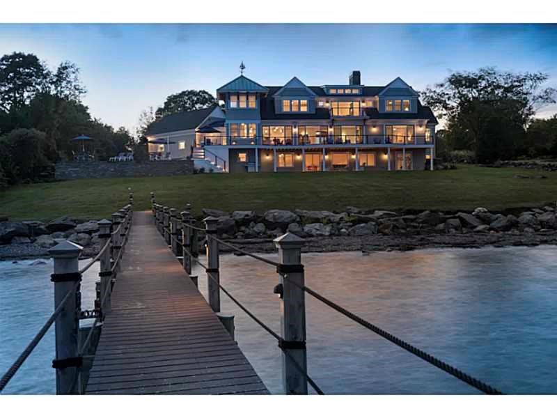 648 East Shore Road Jamestown, RI 02835 - Photo 1 of 2