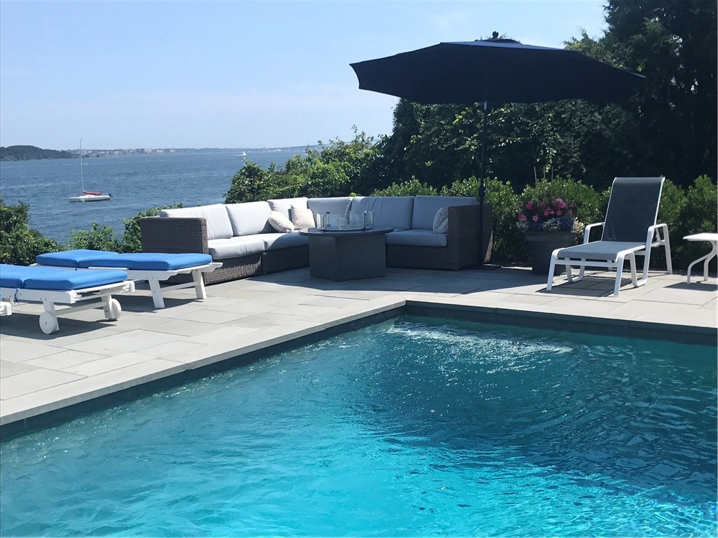 648 East Shore Road Jamestown, RI 02835 - Photo 2 of 2