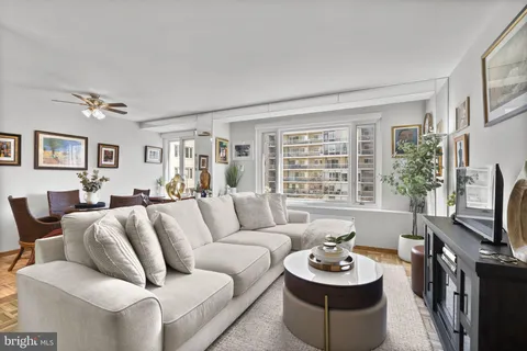 $199,900 | 2475 Virginia Avenue Northwest, Unit 620, Washington, DC 20037