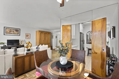 $199,900 | 2475 Virginia Avenue Northwest, Unit 620, Washington, DC 20037