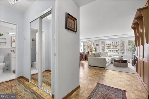 $199,900 | 2475 Virginia Avenue Northwest, Unit 620, Washington, DC 20037