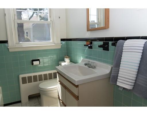 626 Trapelo Road Waltham, MA 02452 - Photo 8 of 16 Gallery Image 8