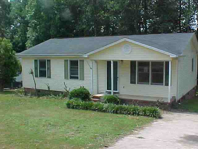 14 Queens Street Fountain Inn, SC 29644 - Photo 1 of 4 Gallery Image 1