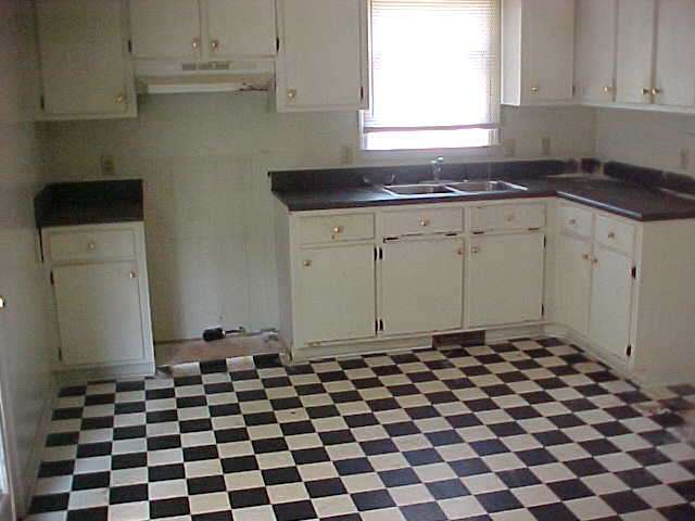 14 Queens Street Fountain Inn, SC 29644 - Photo 3 of 4 Gallery Image 3