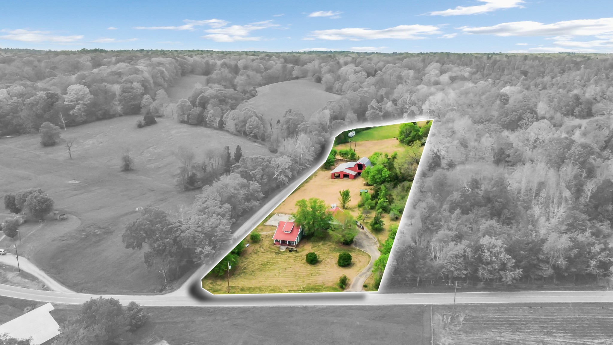 2193 Hughes Road Erin, TN 37061 - Photo 3 of 11