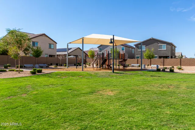 a view of a house with a big yard