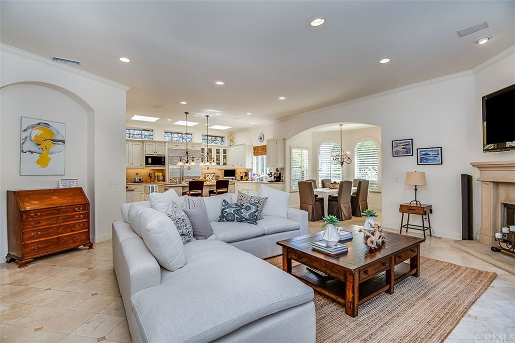 1756 10th Street Manhattan Beach, CA 90266 - Photo 12 of 54