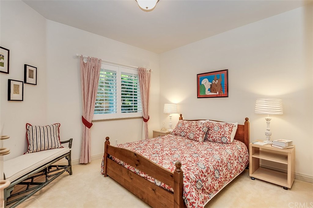 1756 10th Street Manhattan Beach, CA 90266 - Photo 18 of 54