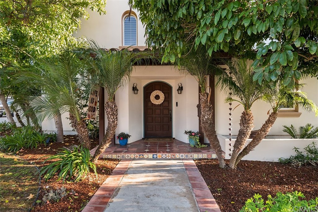 1756 10th Street Manhattan Beach, CA 90266 - Photo 3 of 54