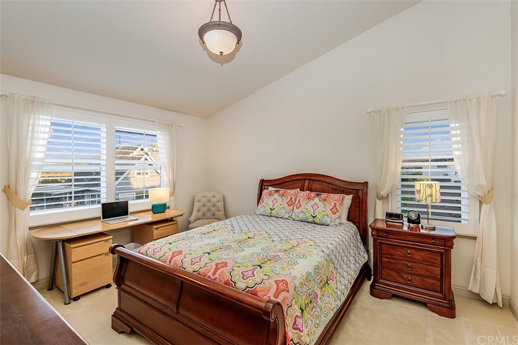 1756 10th Street Manhattan Beach, CA 90266 - Photo 23 of 54