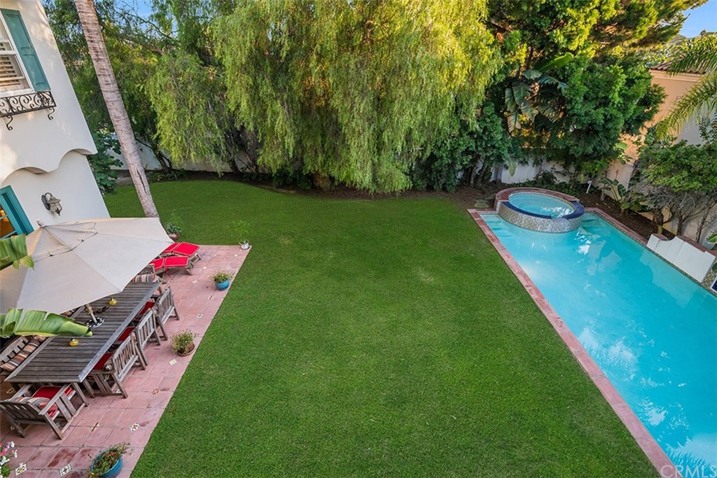 1756 10th Street Manhattan Beach, CA 90266 - Photo 33 of 54