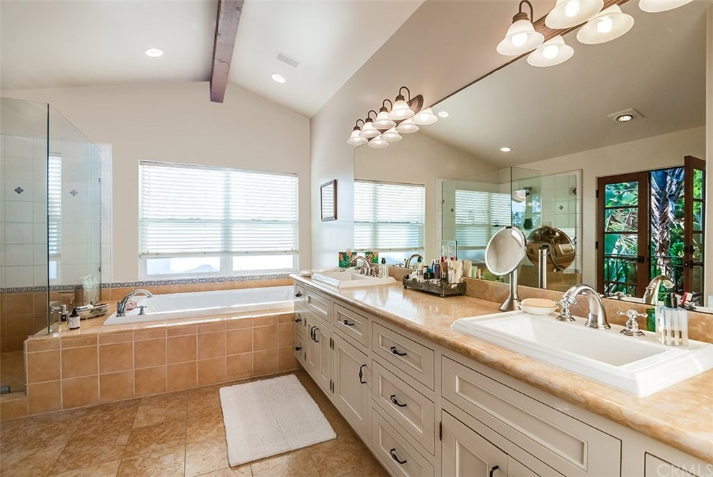 1756 10th Street Manhattan Beach, CA 90266 - Photo 35 of 54