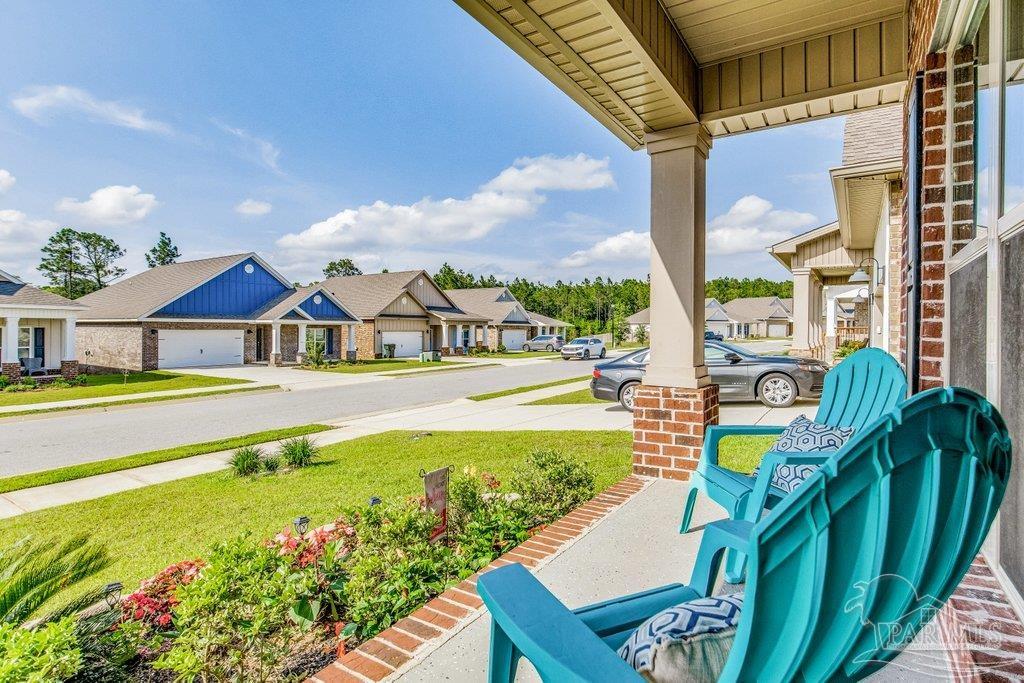 7947 Burnside Loop Pensacola, FL 32526 - Photo 4 of 49