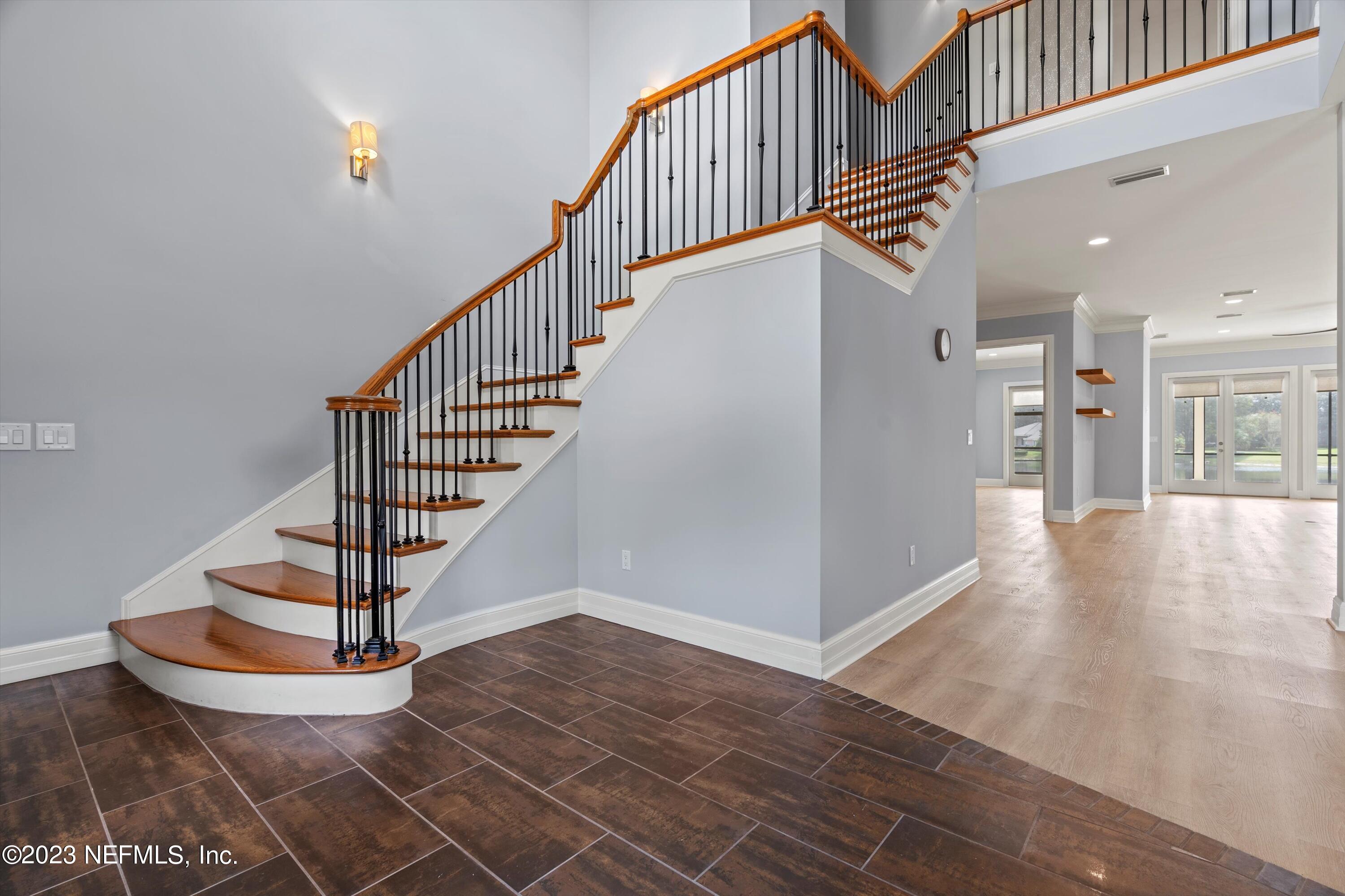 7936 Pine Lake Road Jacksonville, FL 32256 - Photo 11 of 52 a view of entryway and hall