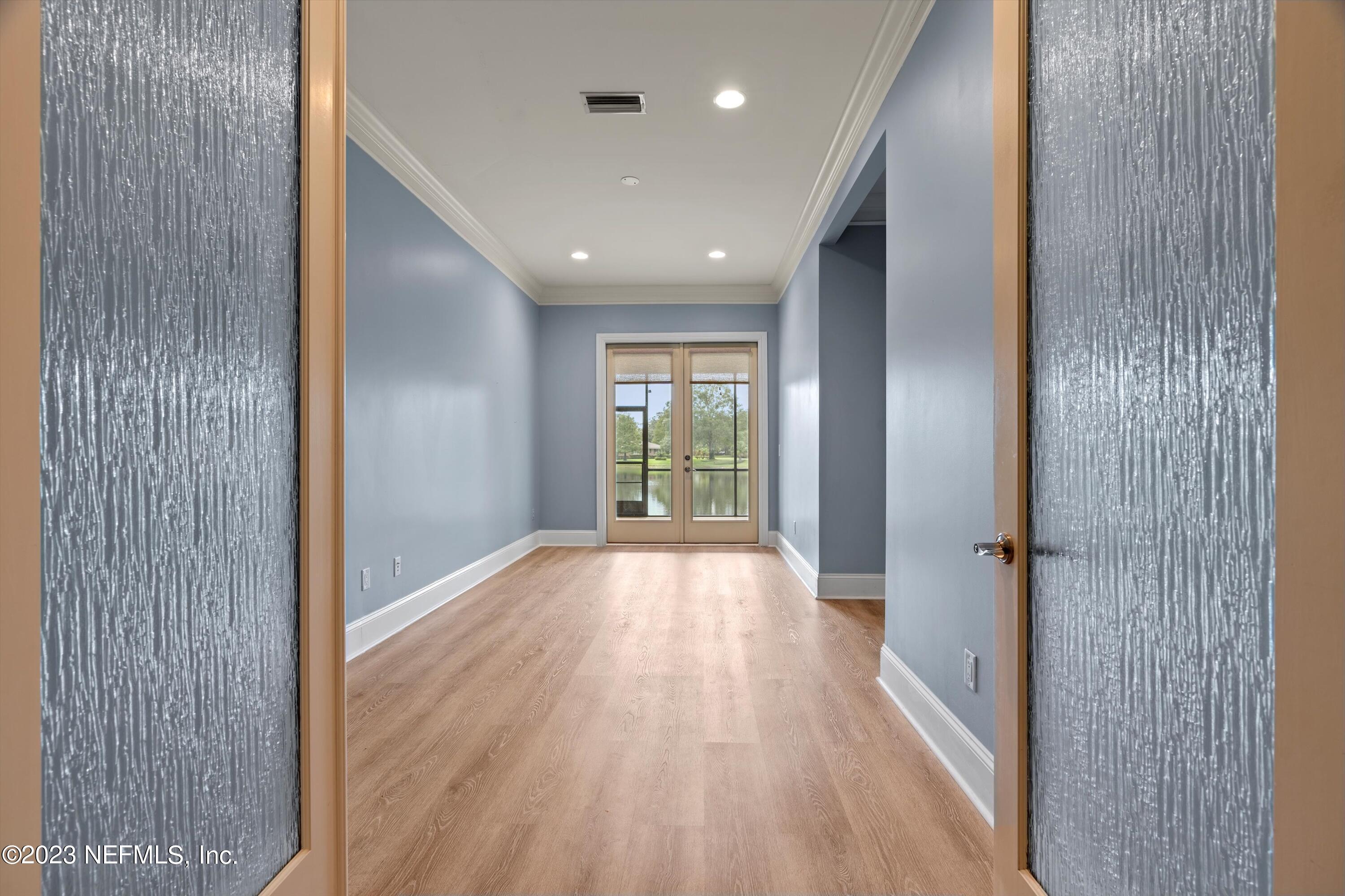 7936 Pine Lake Road Jacksonville, FL 32256 - Photo 20 of 52 a view of hallway with wooden floor