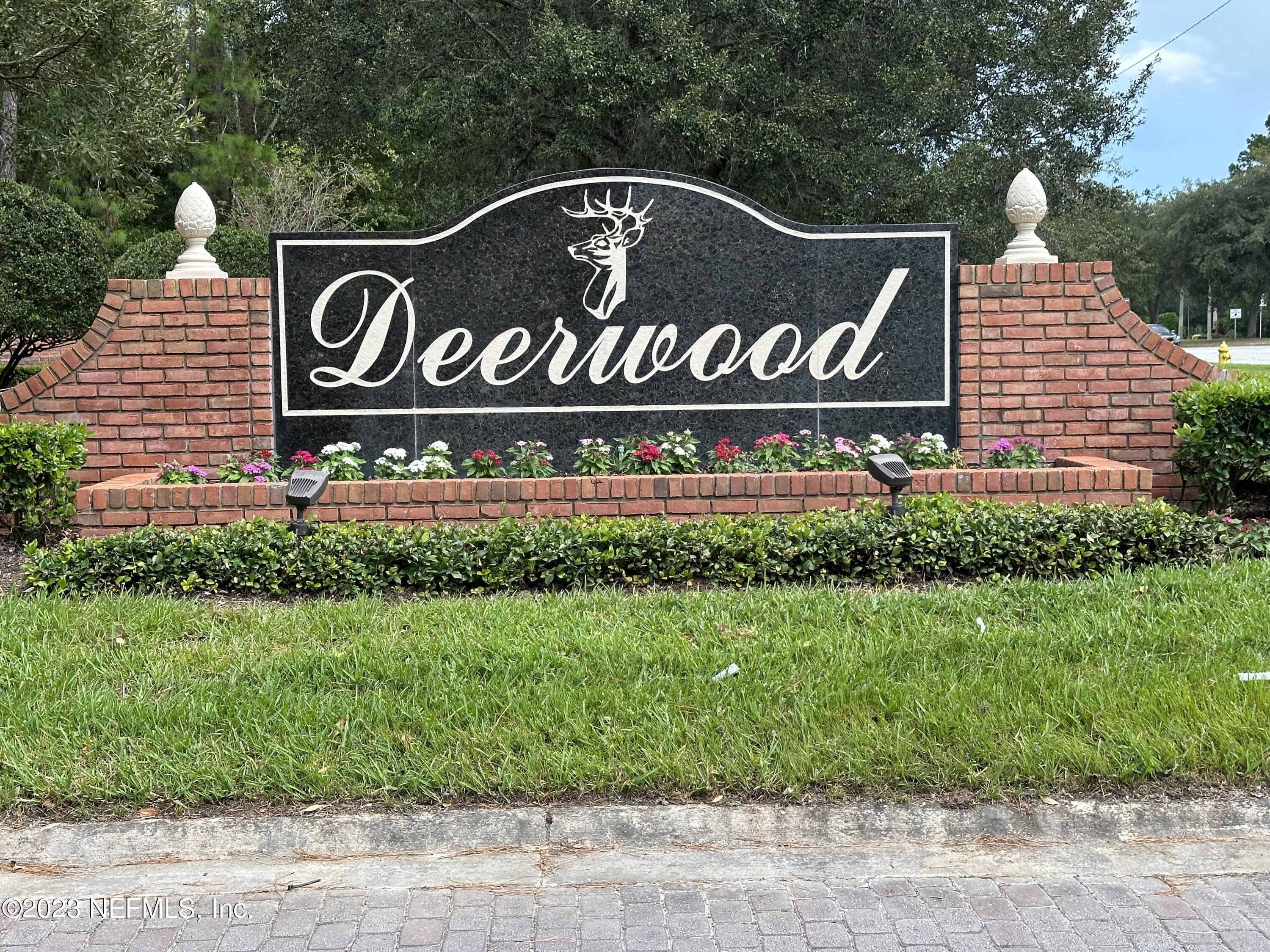 7936 Pine Lake Road Jacksonville, FL 32256 - Photo 3 of 52 a view of sign board