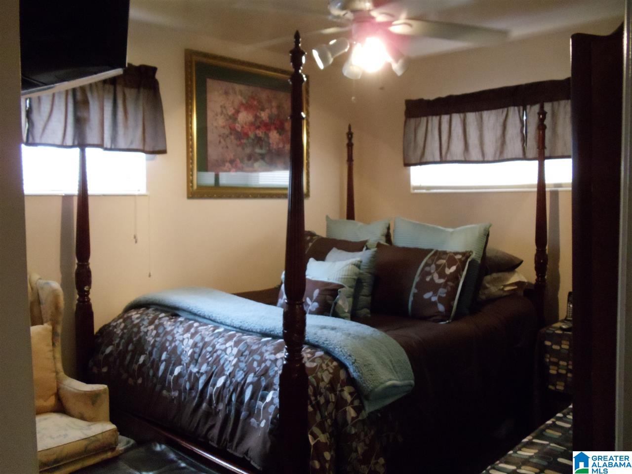 717 Glen Ridge Drive Fairfield, AL 35064 - Photo 12 of 16
