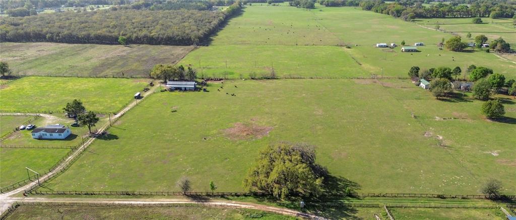 855 Northeast 107th Road Oxford, FL 34484 - Photo 3 of 59