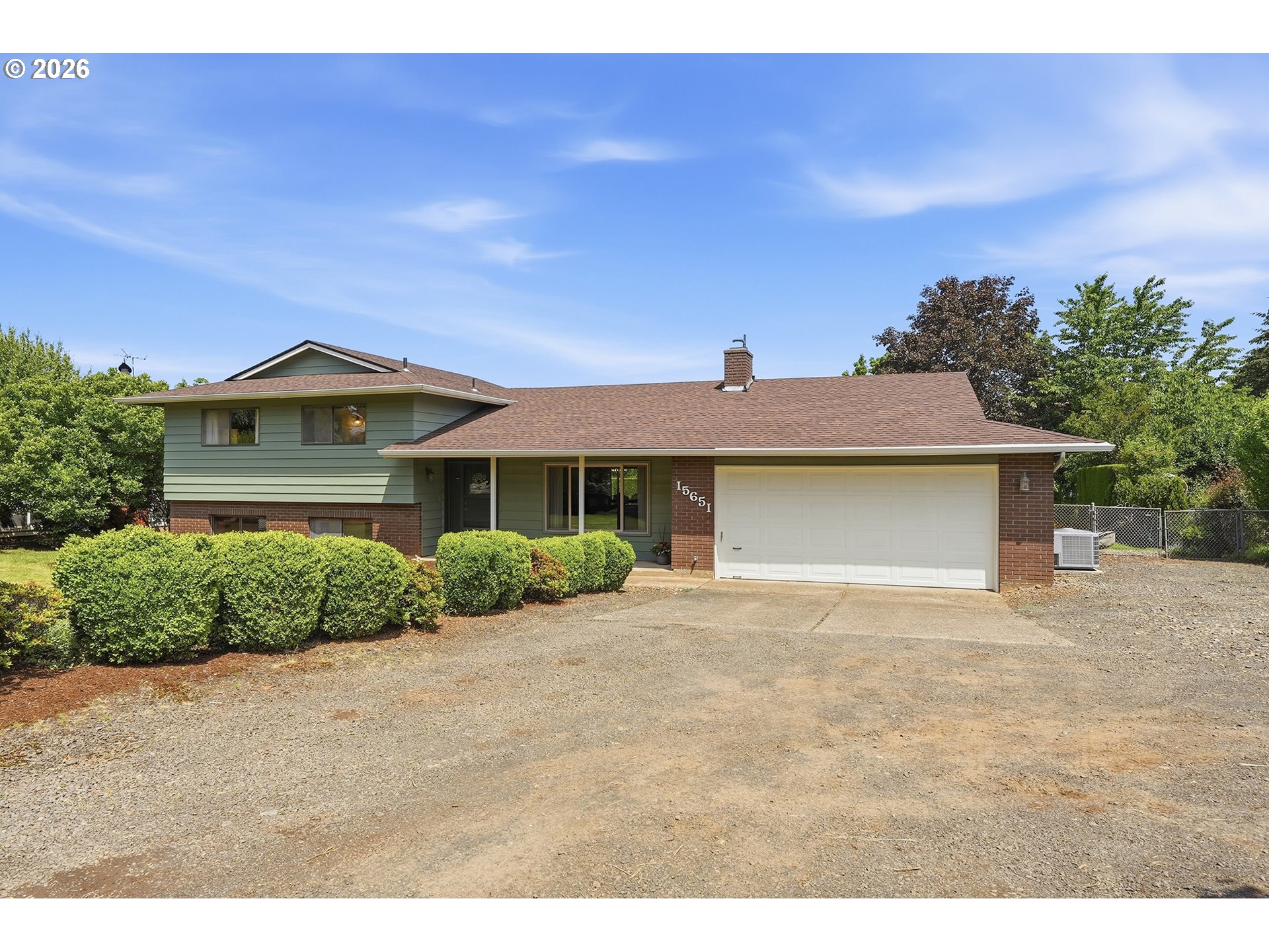 15651 South Henrici Road Oregon City, OR 97045 - Photo 3 of 42
