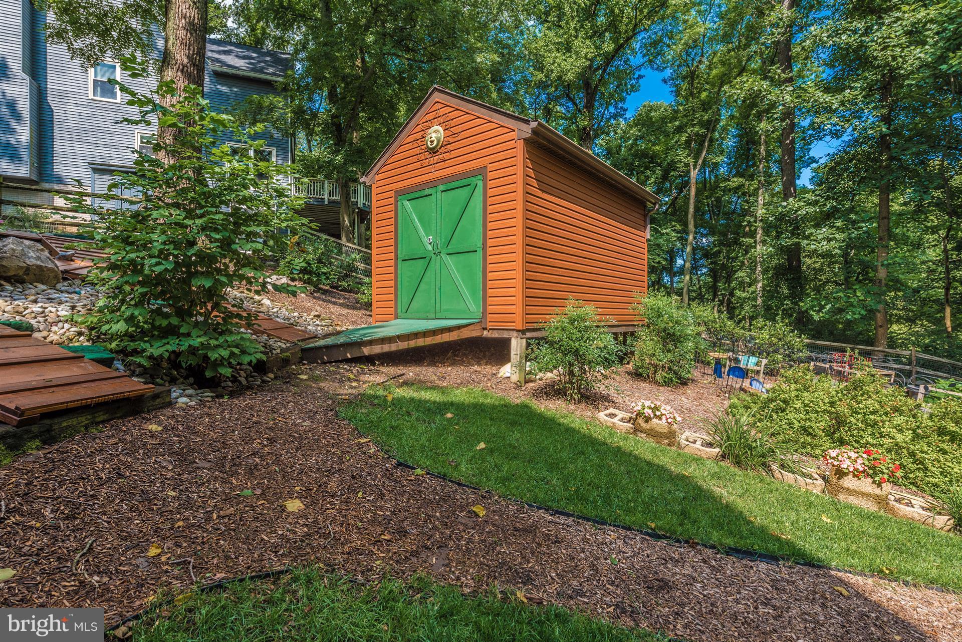 6750 Hemlock Point Road New Market, MD 21774 - Photo 27 of 30 Large shed