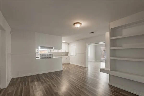 $1,695 | 1819 Ave Q, Huntsville, TX 77340