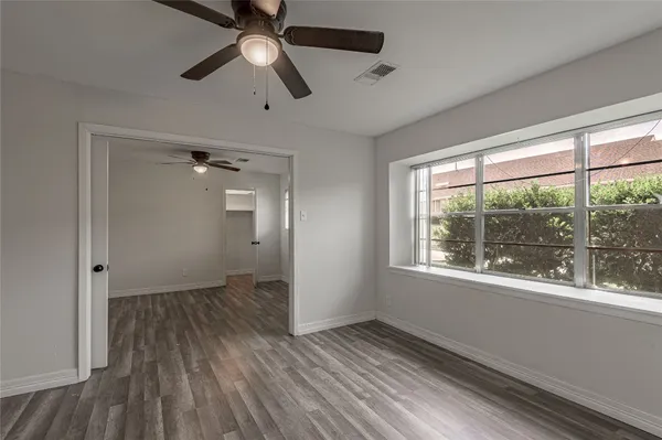 $1,695 | 1819 Ave Q, Huntsville, TX 77340