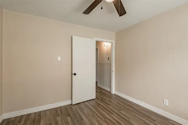 $1,695 | 1819 Ave Q, Huntsville, TX 77340