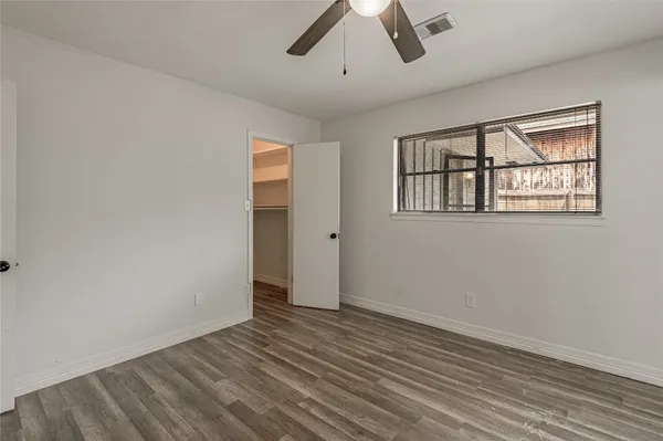 $1,695 | 1819 Ave Q, Huntsville, TX 77340